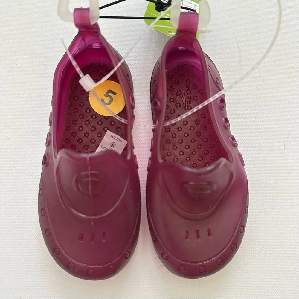 Speedo JELLY Water Shoe in Purple